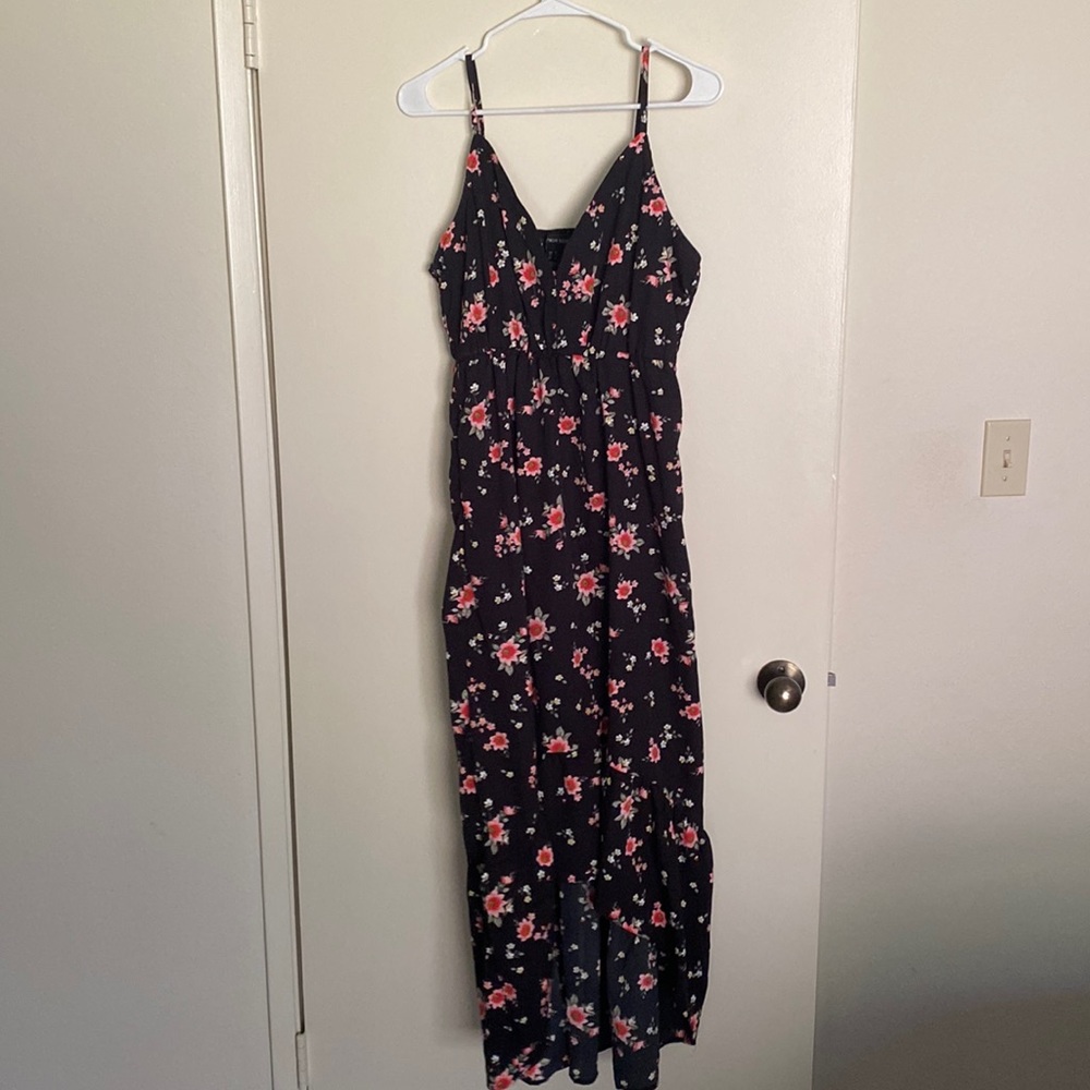 Hi-Low Floral Dress NWOT